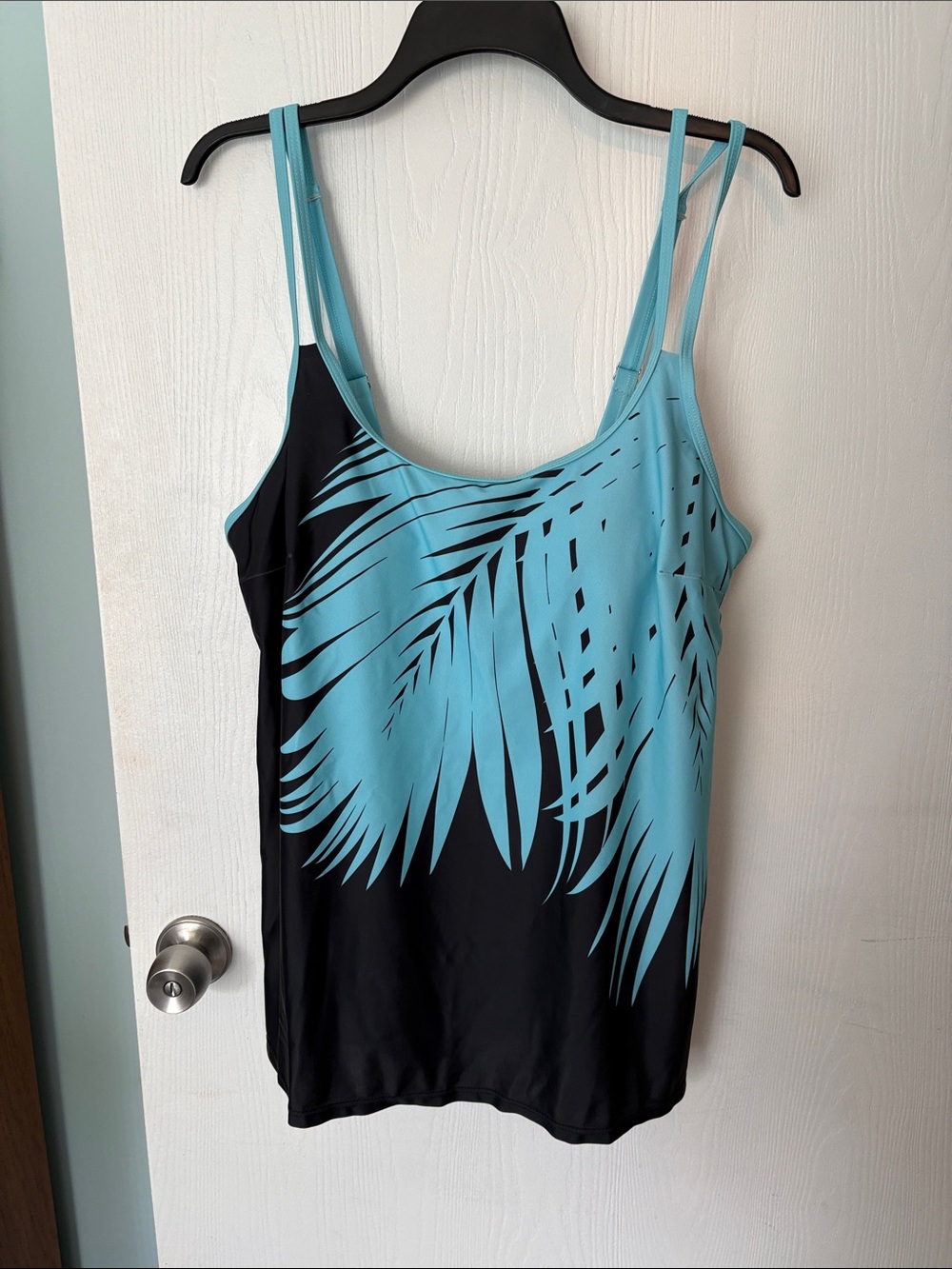 Women’s Black & Teal Palm-Print Strappy Tankini Bathing Suit Top